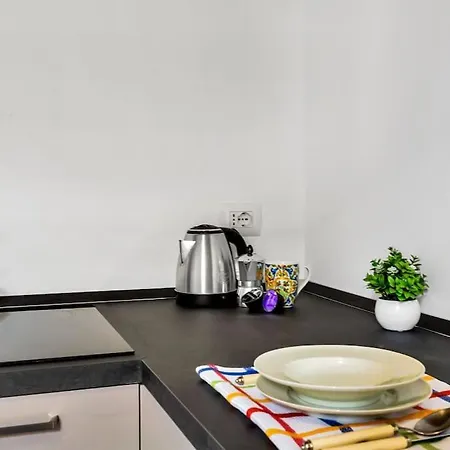 Cozy Central Duomo Flat Appartement